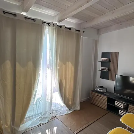 Apartamento Freskia Rooftop Golem (Tirana)